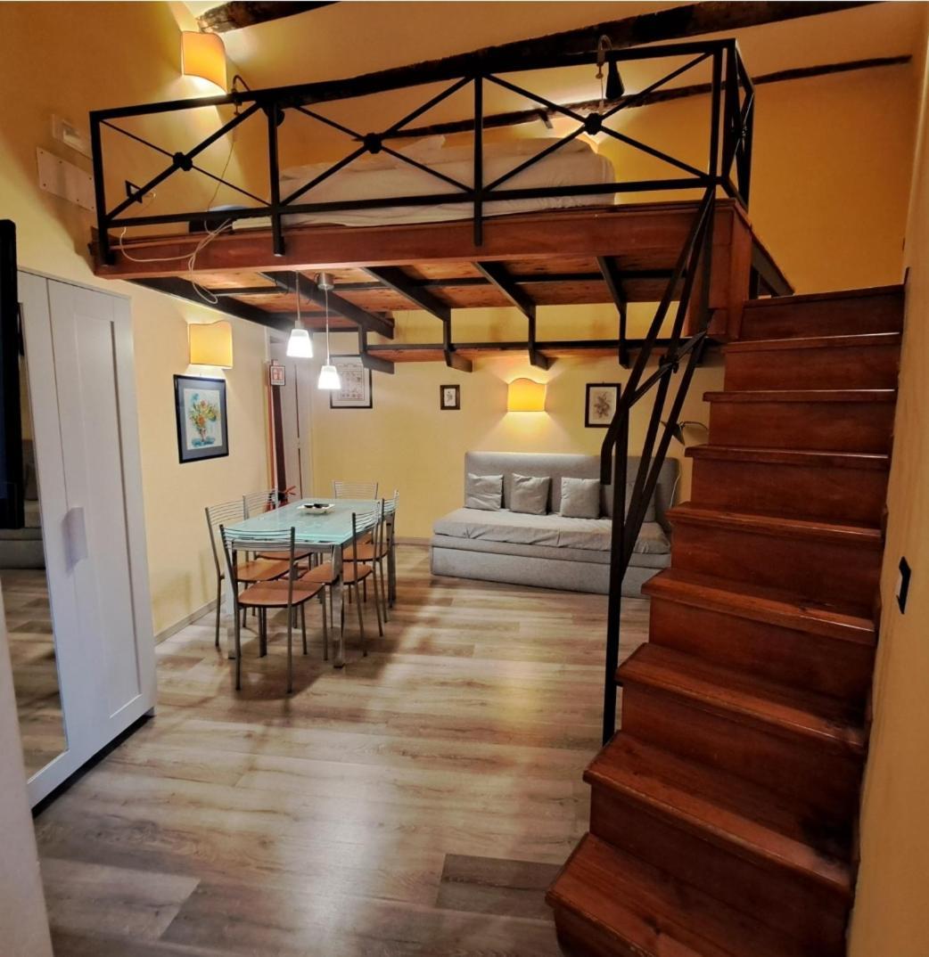 Guide Tour Apartments Napoli Ngoại thất bức ảnh
