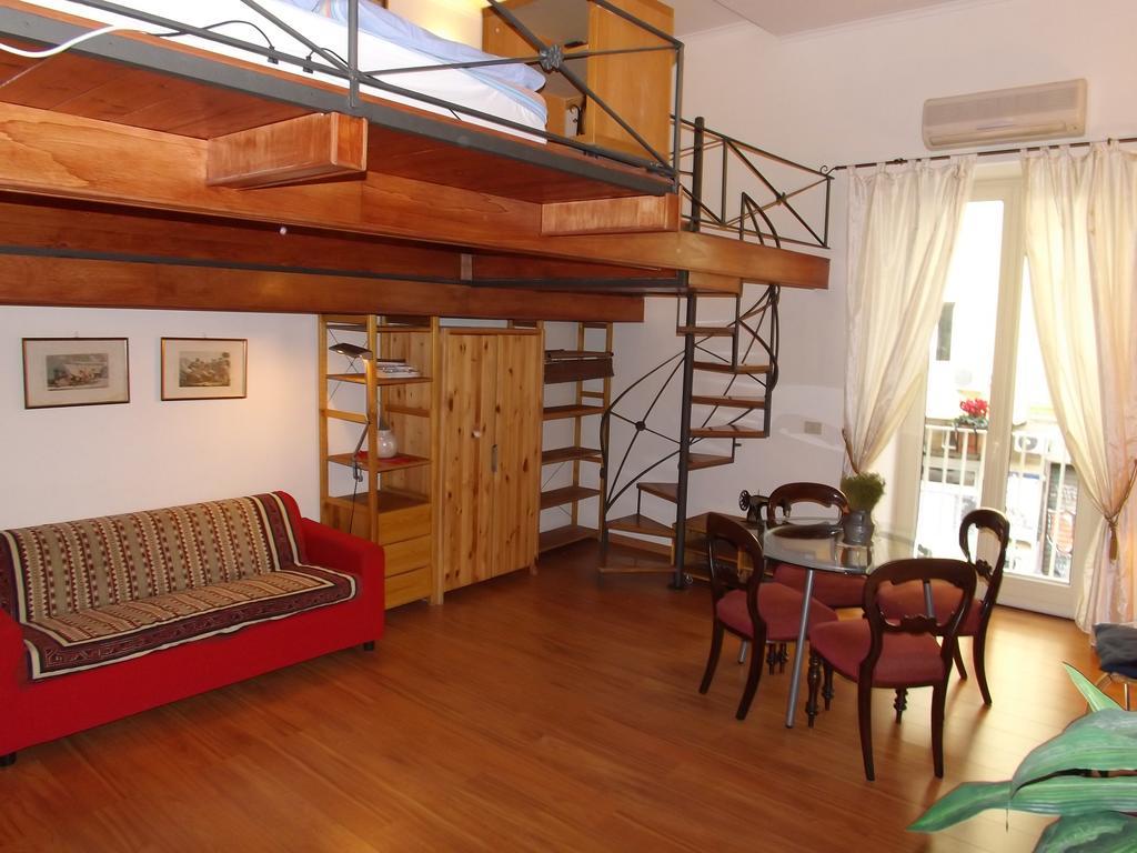 Guide Tour Apartments Napoli Ngoại thất bức ảnh