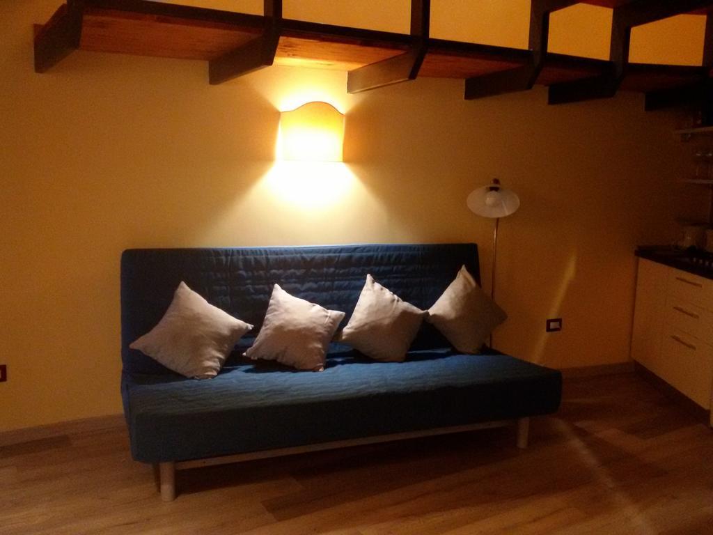 Guide Tour Apartments Napoli Ngoại thất bức ảnh