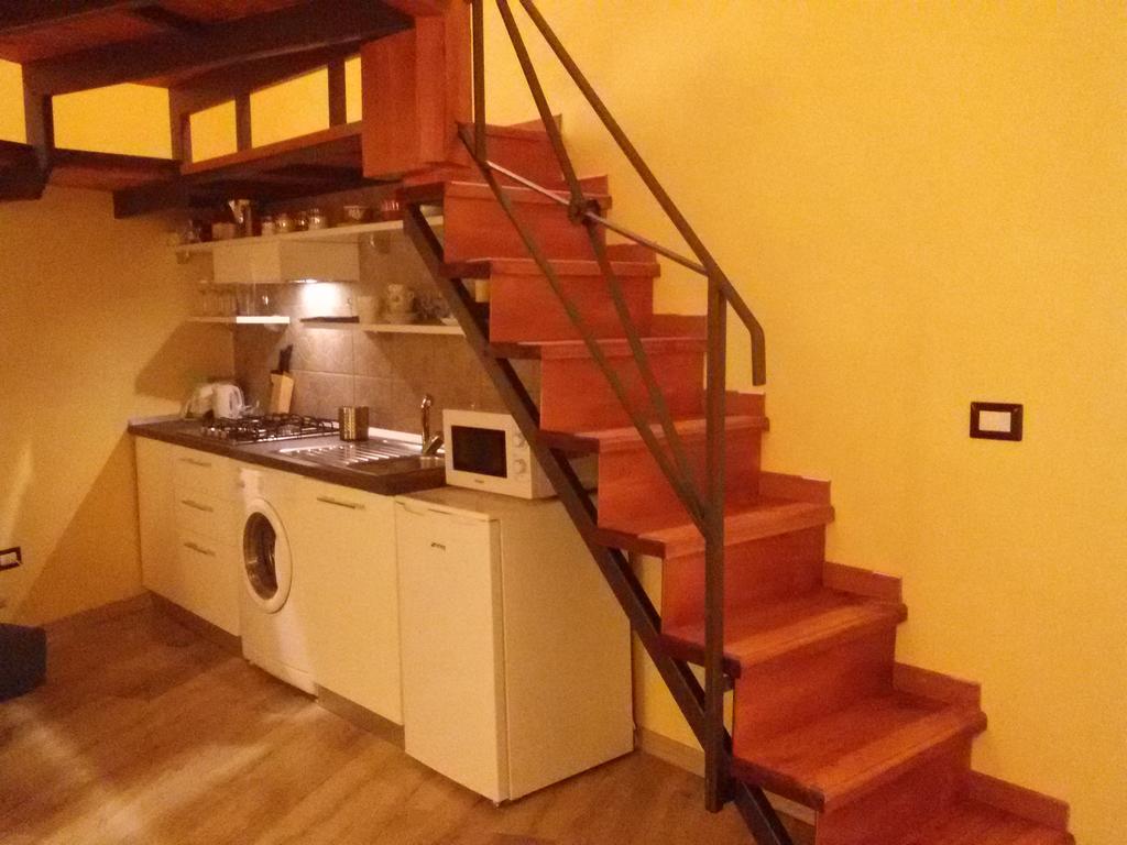 Guide Tour Apartments Napoli Ngoại thất bức ảnh